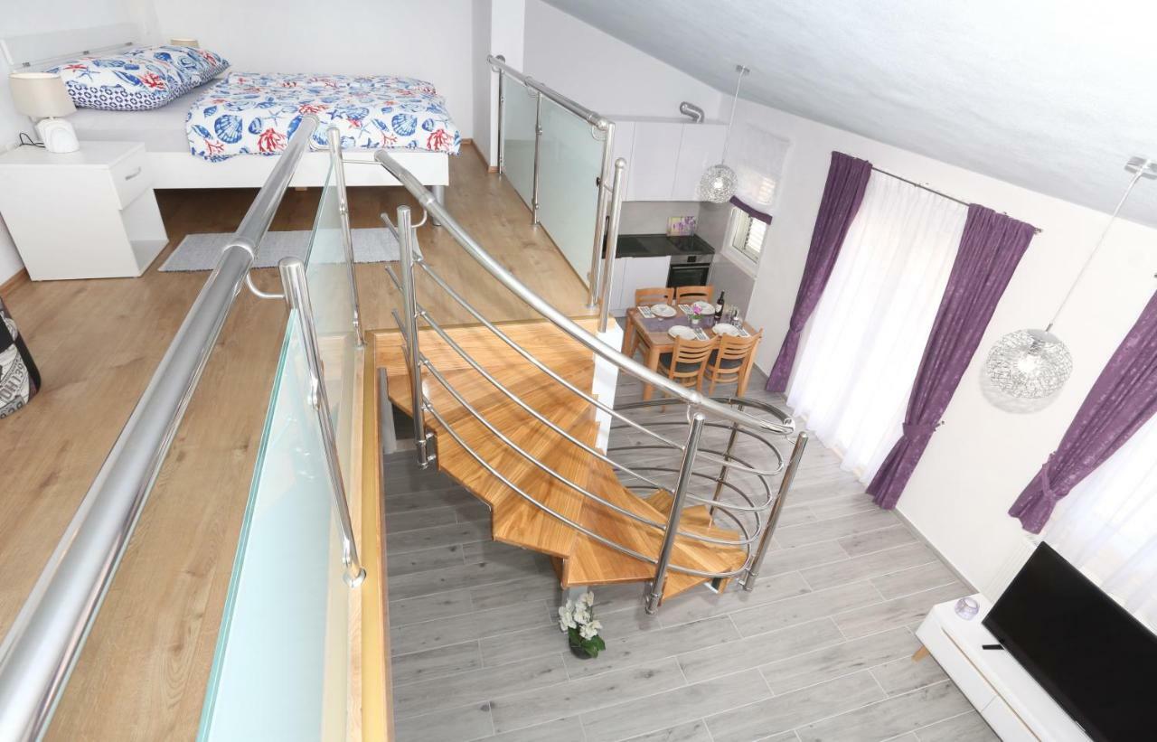 Apartman Kristian โตรกีร์ ภายนอก รูปภาพ
